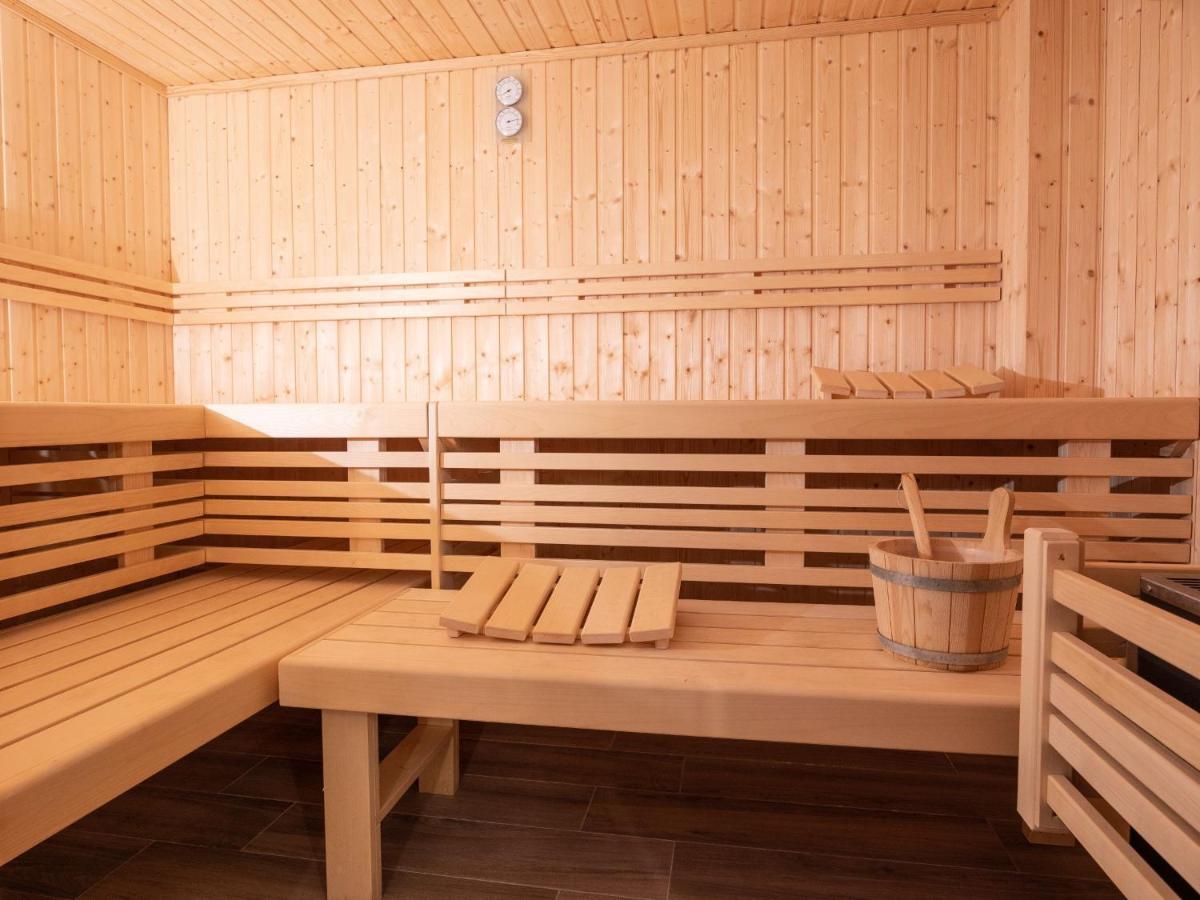 Rotes Haus Krabbe - Whg 2 Lägenhet Zingst Exteriör bild